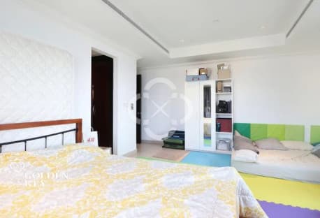 Spacious 2BR+Maid in Porto Arabia| SF | Sea View