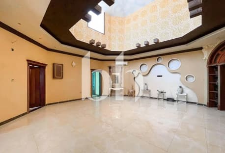 HOT DEAL | SPACIOUS VILLA | 7BED WITH MAID