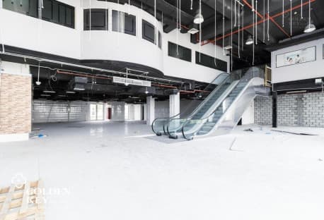 Premium ✅ Ready Showroom +9 Months Grace