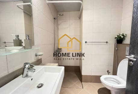 LUXURIOUS 2 BEDROOM APT WITH SPACIOUS BALCONY