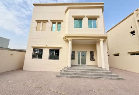 WELL MAINTANED / STAND ALONE VILLA / 6 BEDROOMS