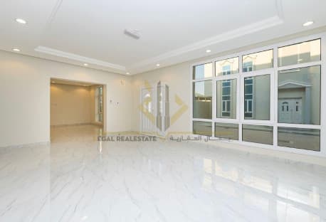 Spacious Villa and brand new 4-bedroom