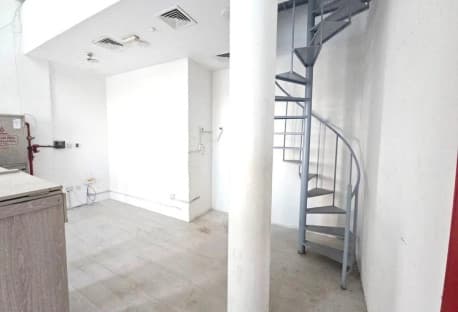 84 SQM SHOP| GROUND + MEZZANINE| PRIME LOCATION