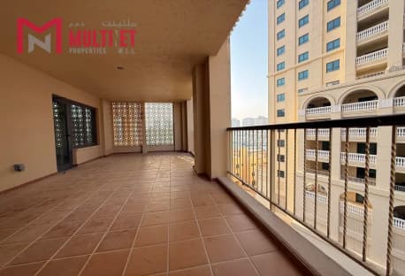 1 Month Free | Spacious 1BR SF | Large balcony