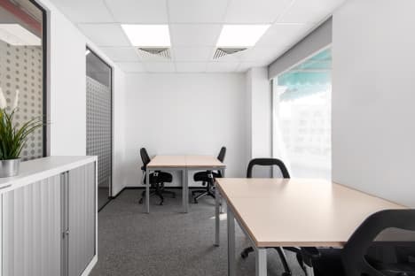 All-inclusive access to professional workspace for rent for 5 persons in DOHA, The Pearl