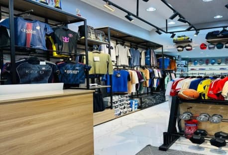 PROFITABLE FITNESS & SPORTS EQUIPMENT BUSINESS