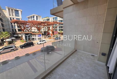 MODERN 1 BEDROOM FURNISHED GYM POOL BALCONY