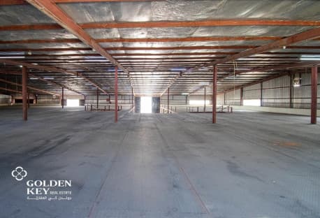 General Store + Rooms | 2000 SQM | Prime Location