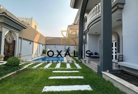 PRIVATE POOL | LUXURIOUS 5 BHK + MAIDS ROOM VILLA
