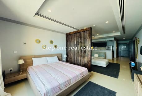 LUXURY AND SPACIOUS STUDIO WITH SEA VIEW/INCLUDE