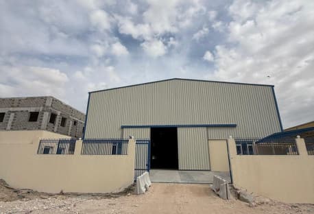 STORE WITH ACCOMMODATION IN BIRKAT AL AWAMER
