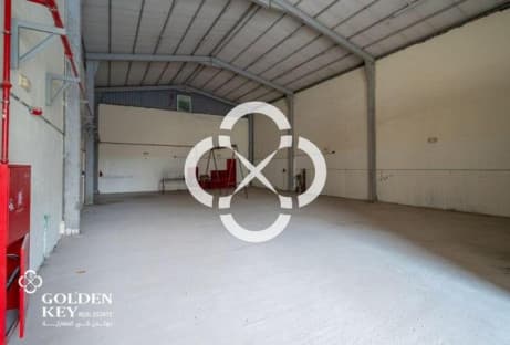 Ready to Move Garage | Industrial Area