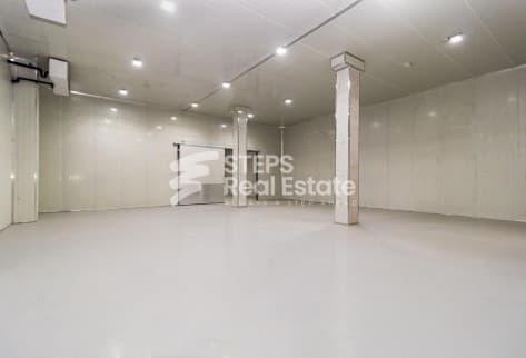 Food Approved Warehouse for Sale