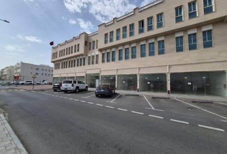 Spacious Office Spaces for Rent in madinat khalifa