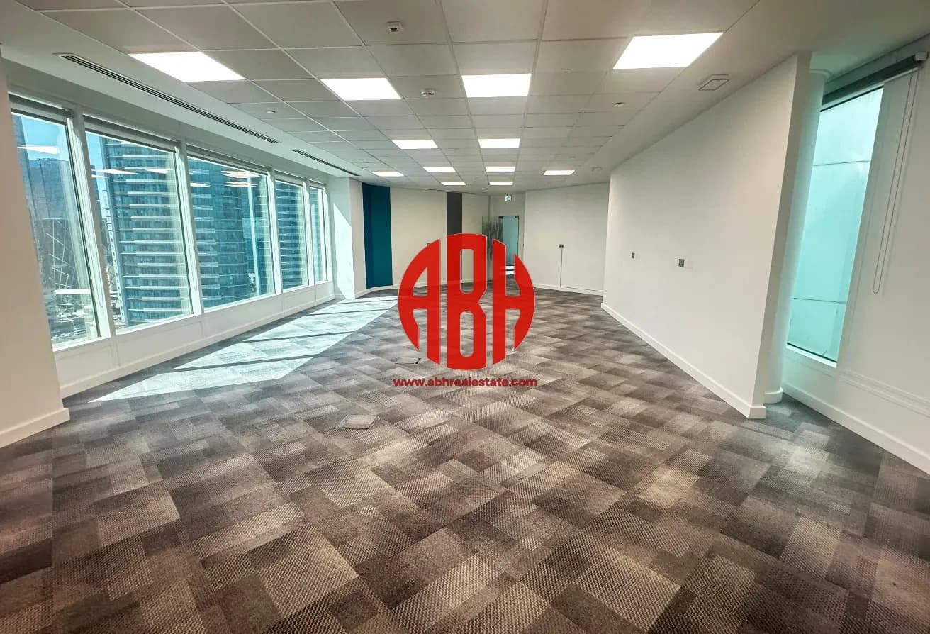 HUGE LAYOUT OFFICE SPACE IN WEST BAY |AMAZING VIEW