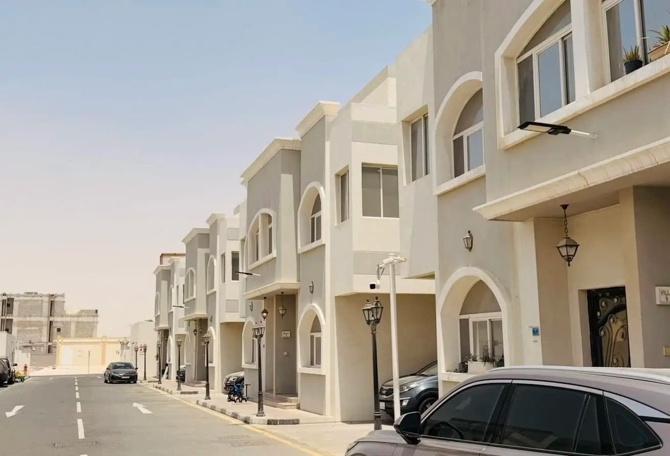 FOR RENT 2BHK FLAT in Umm Salal Ali IN COMPOUND