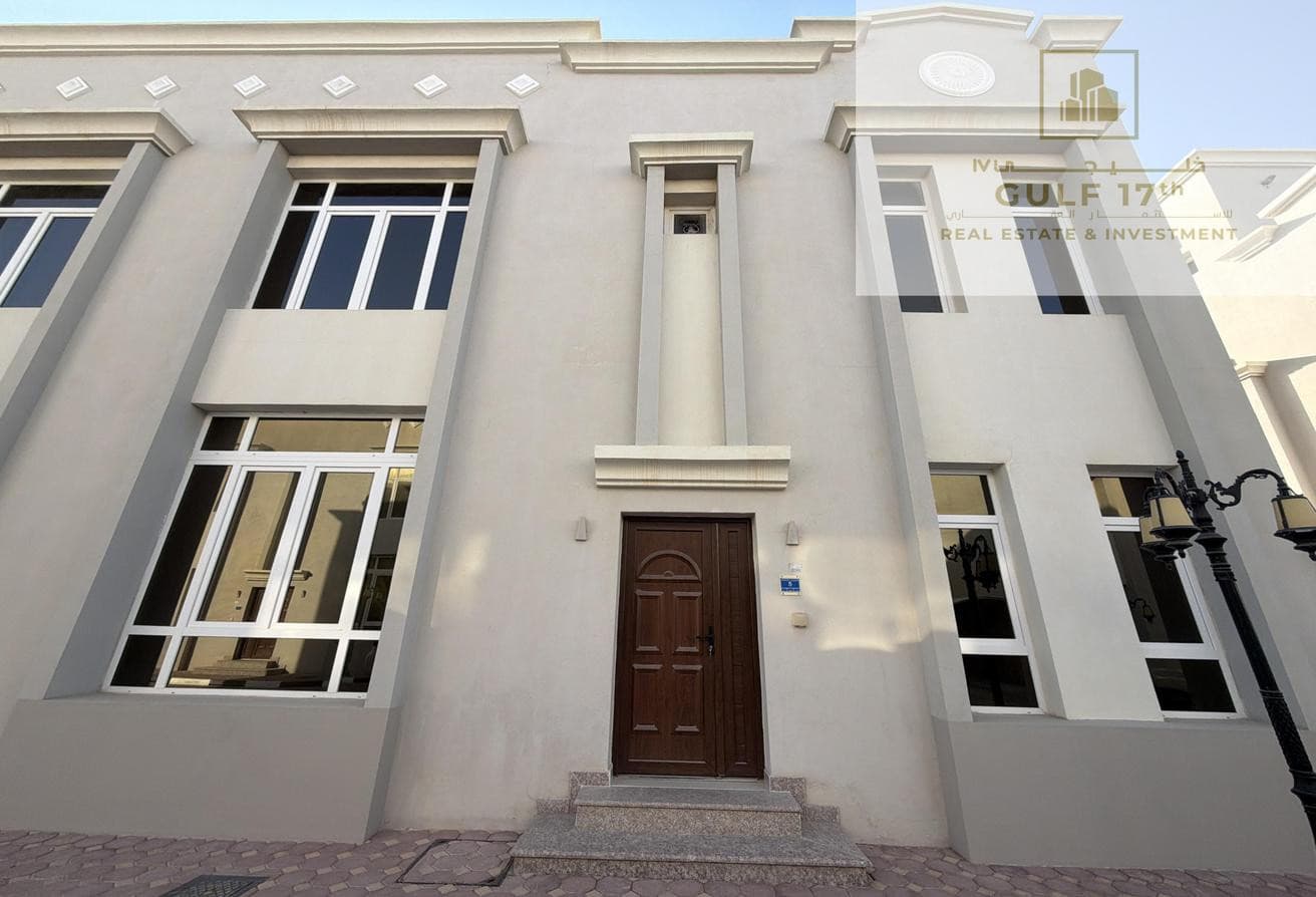 FREEHOLD VILLA FOR SALE IN A QUIET COMPLEX..