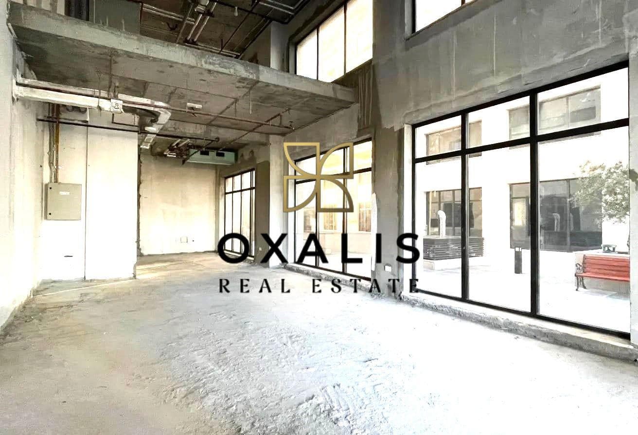 AVAILABLE | COMMERCIAL SPACE | GREAT LOCATION