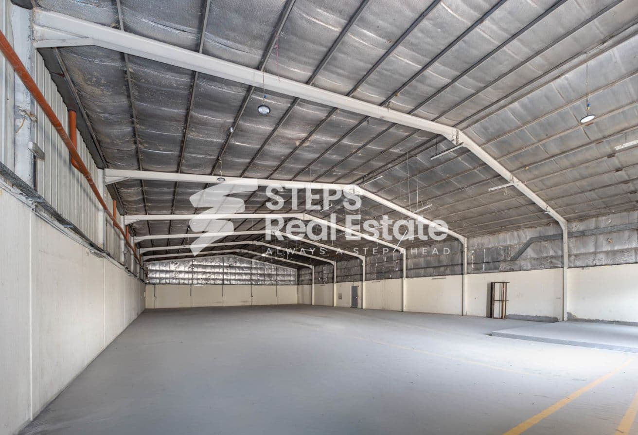1000sqm Food-Licensed Warehouse in Industrial Area