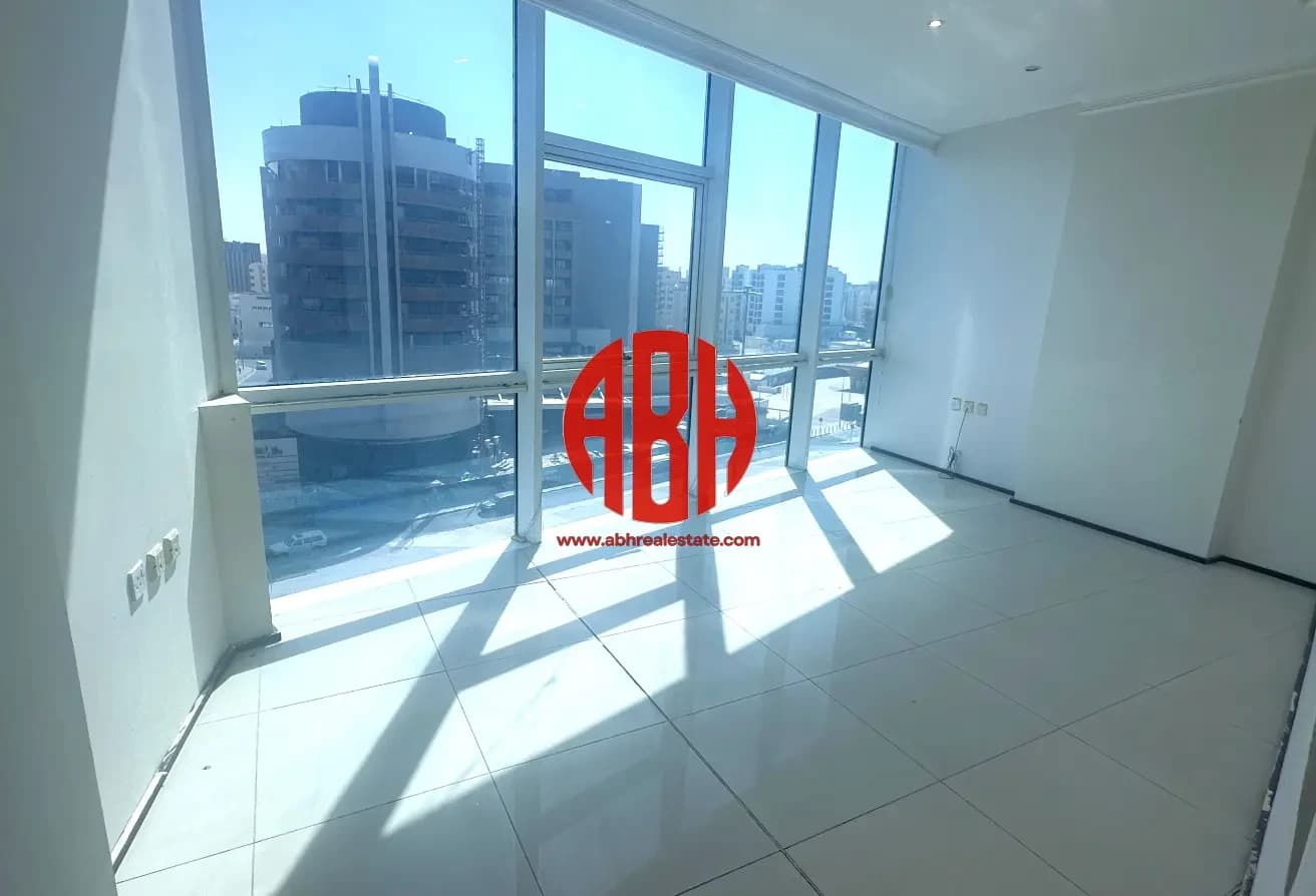 READY-TO-MOVE OFFICES | QAR 70/SQM | TOP LOCATION