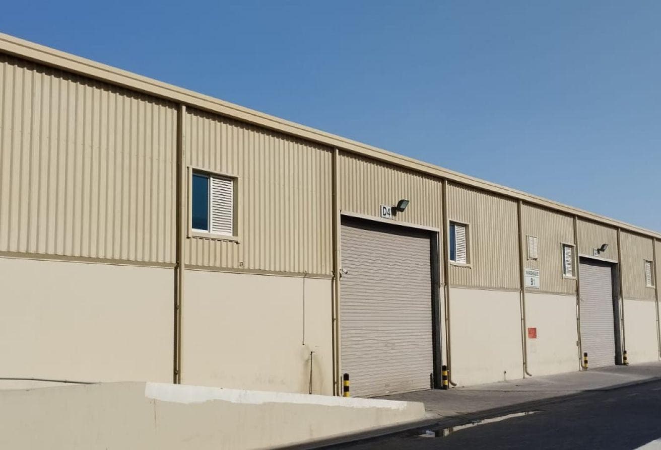 Spacious 2,500 SQM Dry Warehouse – Utilities Incl