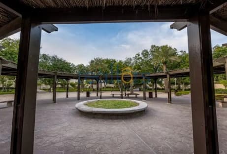 No Commission | 4+Maid Villa | Private Garden