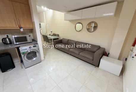 INCLUDING STUDIO APARTMENT-FURNISHED| FOXHILLS